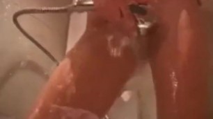 Very Hot Naked Chick Teasing in Shower