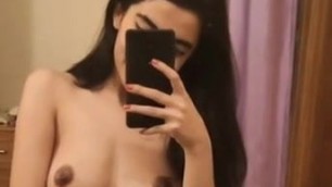 Sexy indian Girl Exposing Her Sexy Figure